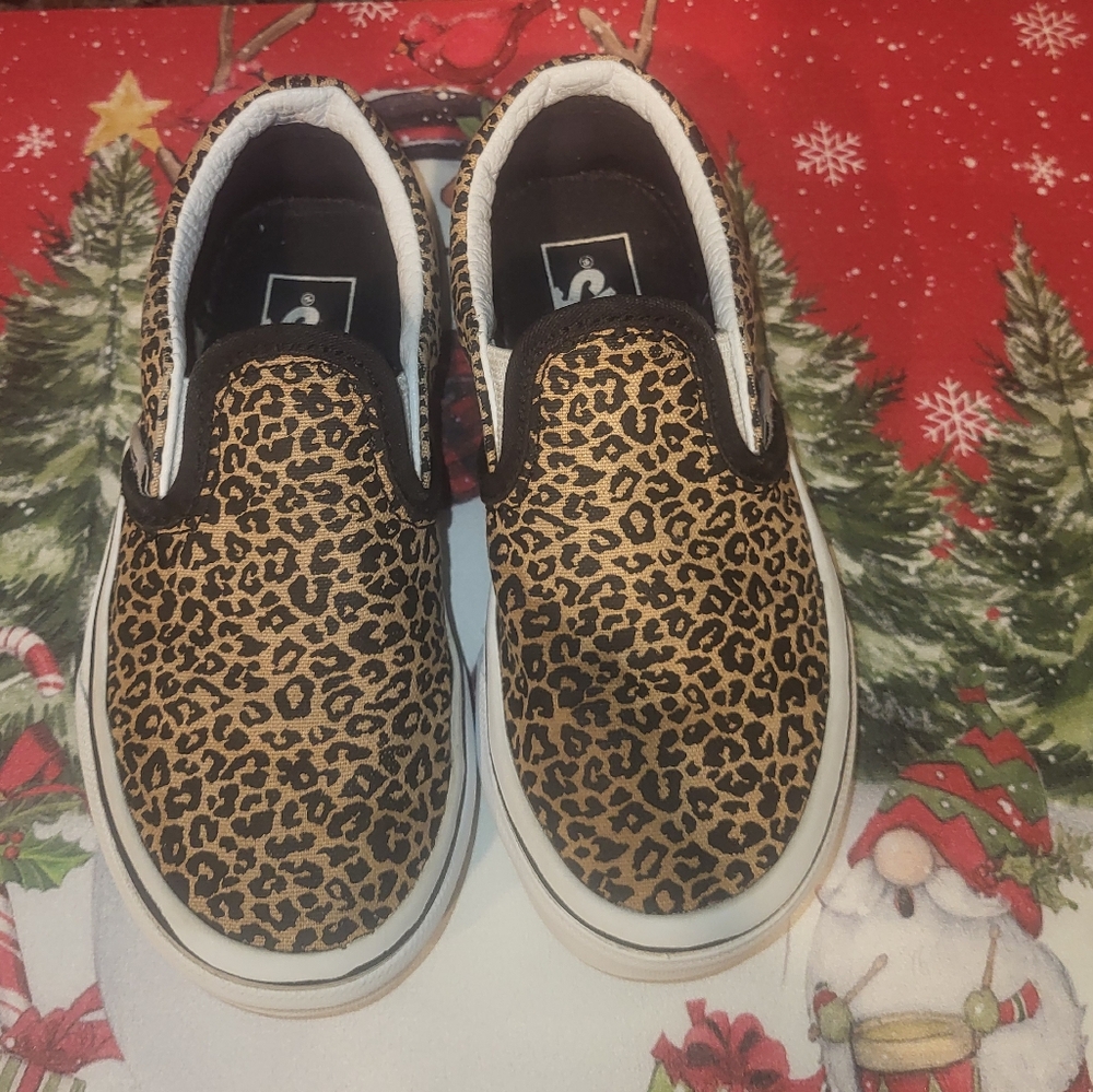 Vans cheetah kids